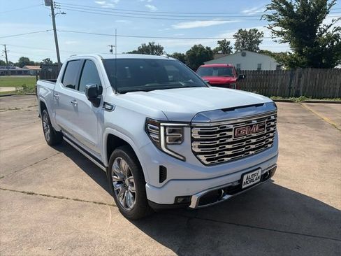 New 2026 GMC Sierra 1500 Denali w/ Denali Reserve Package AWD/4WD image 8