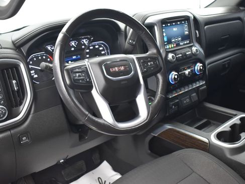 Used 2021 GMC Sierra 1500 Elevation w/ Preferred Package image 8