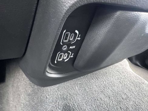 Used 2022 RAM 1500 Big Horn AWD/4WD image 28