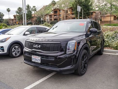Used 2022 Kia Telluride S image 6