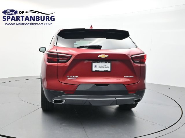Used 2024 Chevrolet Blazer Premier w/ Driver Confidence II Package FWD image 6
