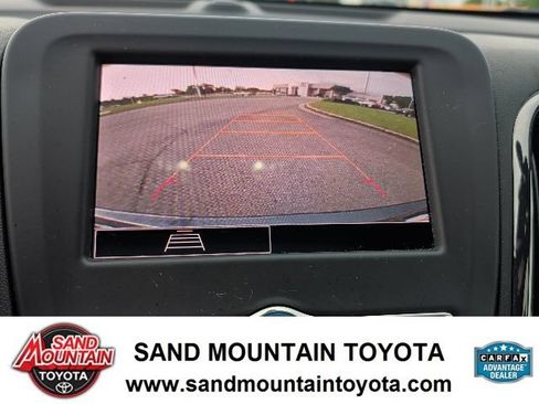 Used 2024 Chevrolet Equinox RS FWD image 26
