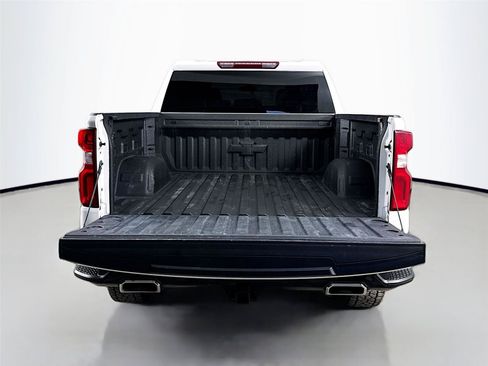 Used 2021 Chevrolet Silverado 1500 LT Trail Boss w/ Bed Protection Package AWD/4WD image 26