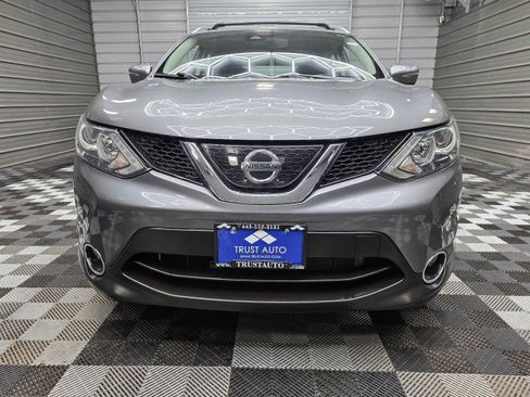 Used 2019 Nissan Rogue Sport SV w/ All-Weather Package AWD/4WD image 4