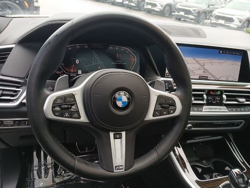 Used 2021 BMW X5 xDrive40i w/ M Sport Package image 18