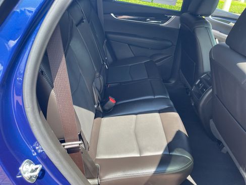 Used 2025 Cadillac XT5 Premium Luxury image 32