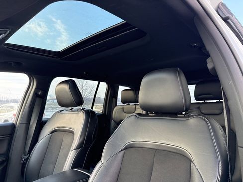 Used 2022 Jeep Grand Cherokee Altitude image 8