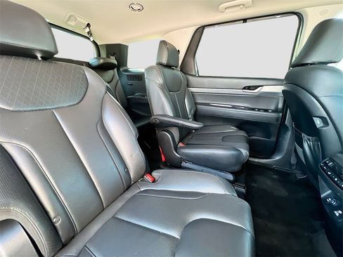 Used 2022 Hyundai Palisade SEL w/ Premium Package image 29