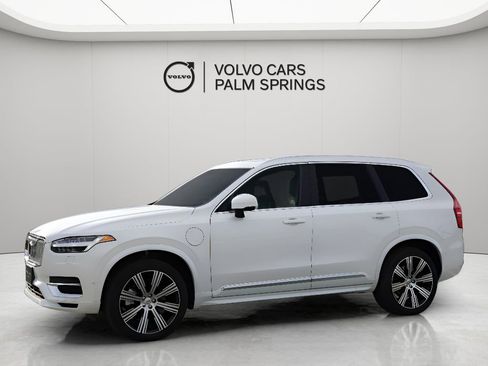 New 2025 Volvo XC90 T8 Ultra w/ Protection Package Premier image 6