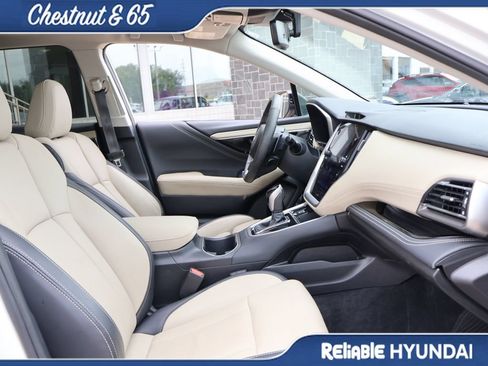 Used 2024 Subaru Outback Limited AWD/4WD image 9
