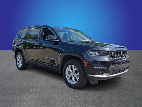 Used 2023 Jeep Grand Cherokee L Limited AWD/4WD image 3