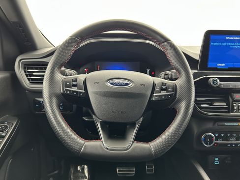 Used 2023 Ford Escape ST-Line AWD/4WD image 12