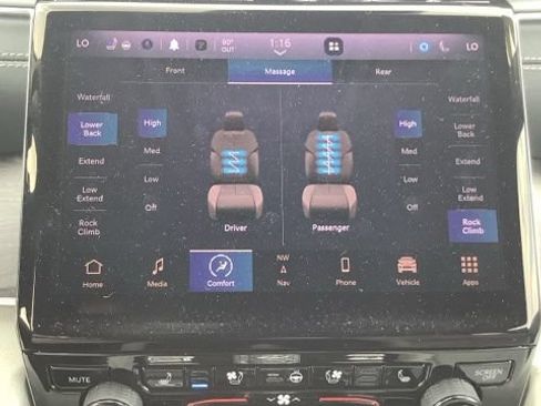 Certified 2023 Jeep Grand Cherokee Overland w/ Luxury Tech Group IV AWD/4WD image 27