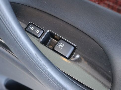 Used 2016 INFINITI QX50 Base w/ Premium Plus Package image 31