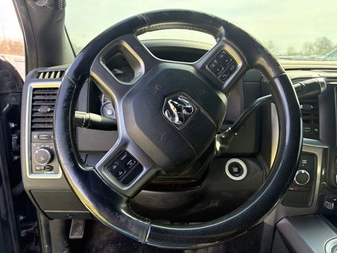 Used 2018 RAM 3500 Laramie Longhorn image 15