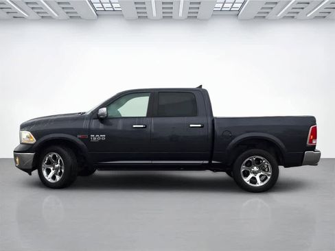 Used 2019 RAM 1500 Laramie image 3