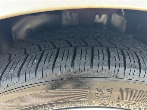 Certified 2017 Ford Fiesta Titanium FWD image 10