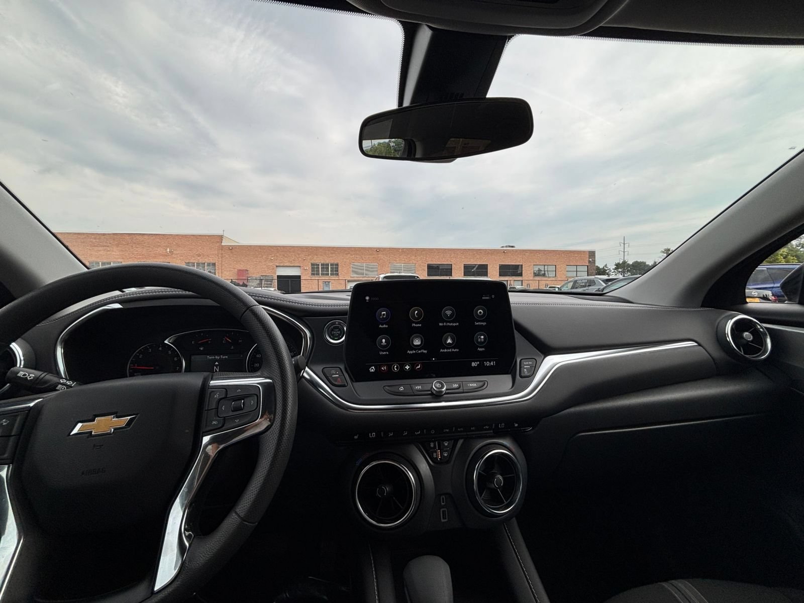 Used 2025 Chevrolet Blazer LT FWD image 33