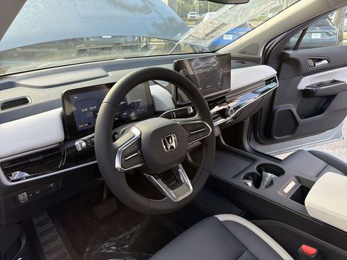 New 2026 Honda Prologue Touring image 23