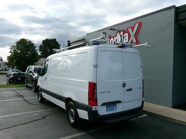 Used 2019 Mercedes-Benz Sprinter 144 w/ Premium Package image 9