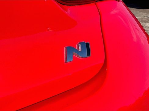 Used 2021 Hyundai Veloster N image 18