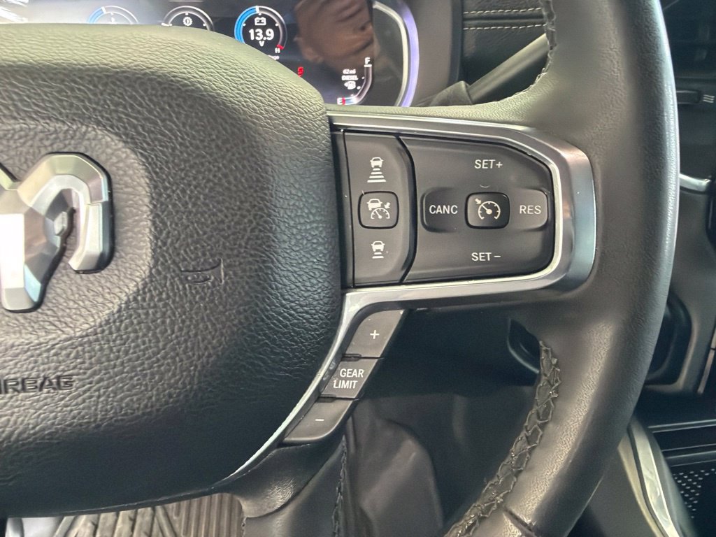 Used 2025 RAM 3500 Laramie AWD/4WD image 47