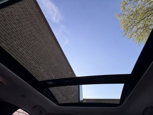 Used 2025 INFINITI QX60 Luxe image 12