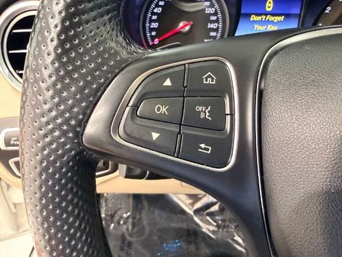 Used 2019 Mercedes-Benz GLC 300 4MATIC image 20