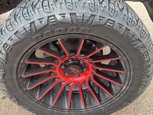 Used 2019 Ford F150 XLT w/ Equipment Group 302A Luxury image 8