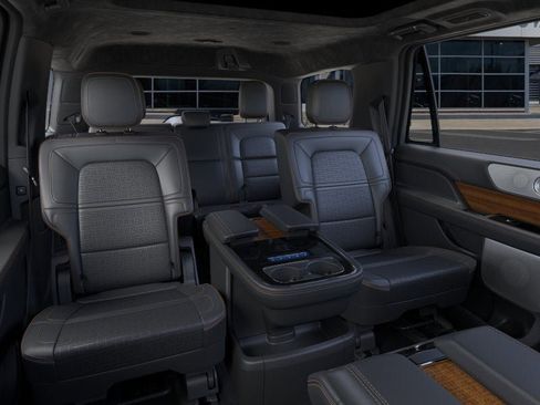 New 2023 Lincoln Navigator Black Label image 11