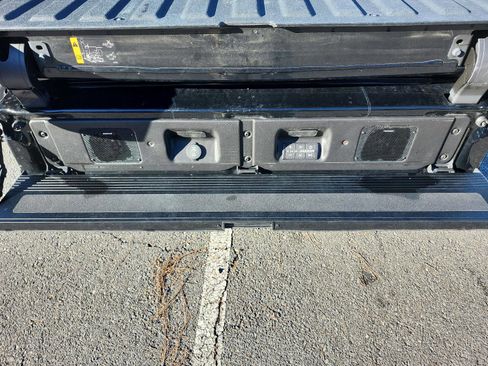 Used 2021 GMC Sierra 2500 Denali w/ Denali Black Diamond Edition image 14