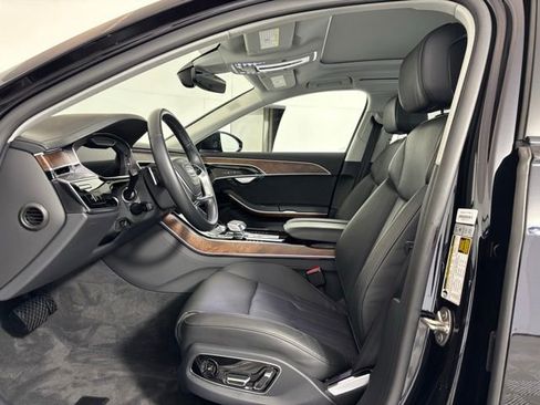 Used 2024 Audi A8 L 3.0T AWD/4WD image 11