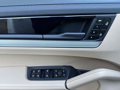 New 2026 Porsche Cayenne E-Hybrid image 8