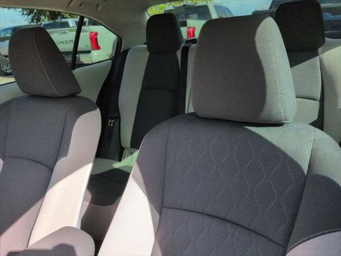 Certified 2025 Toyota Corolla LE FWD image 8