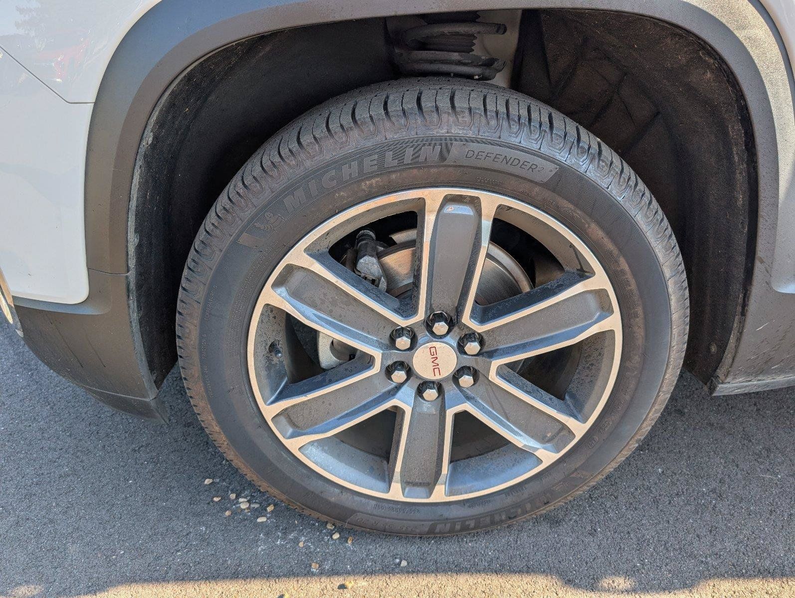 Used 2020 GMC Acadia SLT w/ Premium Package FWD image 10