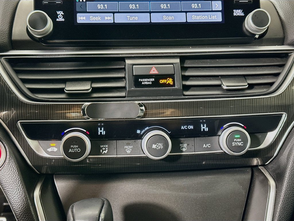 Used 2019 Honda Accord Sport image 15