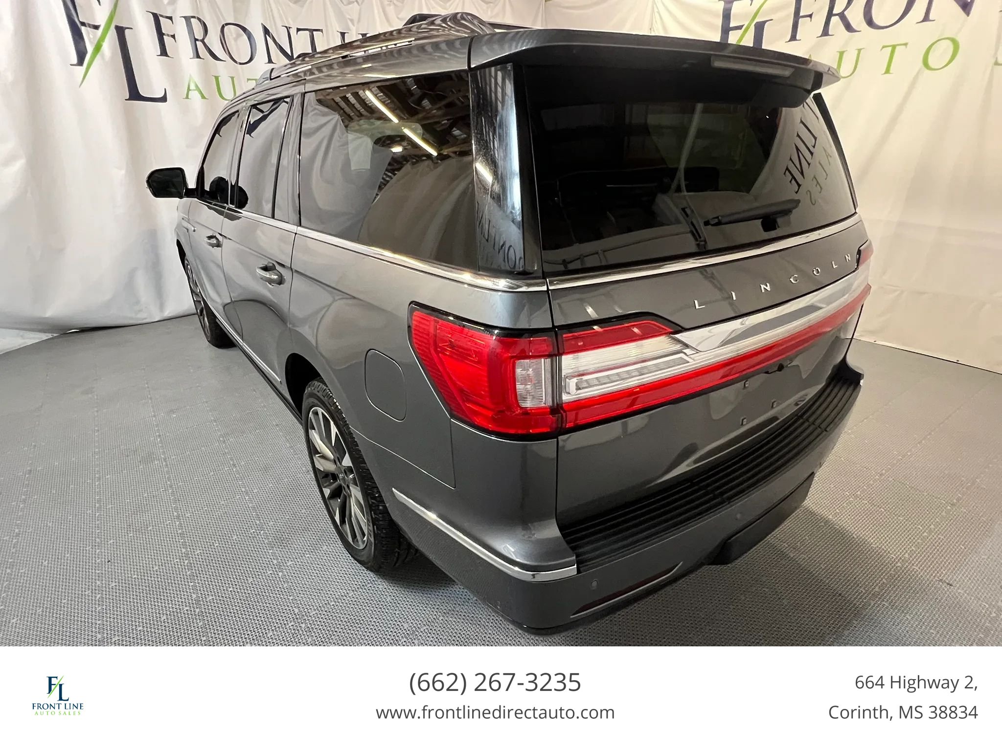 Used 2021 Lincoln Navigator Reserve w/ Luxury Package AWD/4WD image 5