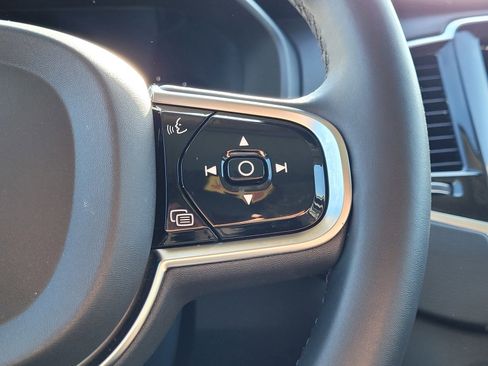 Certified 2024 Volvo XC90 T8 Plus w/ Protection Package Premier image 19