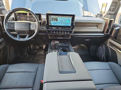 Used 2024 GMC Hummer EV 3X w/ Extreme Off-Road Package image 14