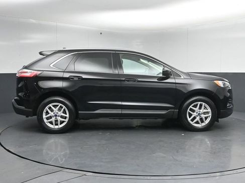 Certified 2022 Ford Edge SEL w/ Convenience Package AWD/4WD image 8
