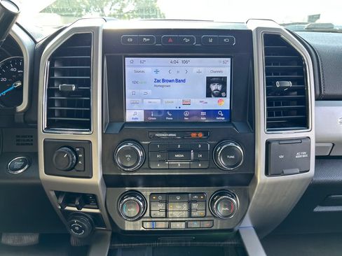 Used 2021 Ford F350 Lariat w/ Lariat Ultimate Package AWD/4WD image 19
