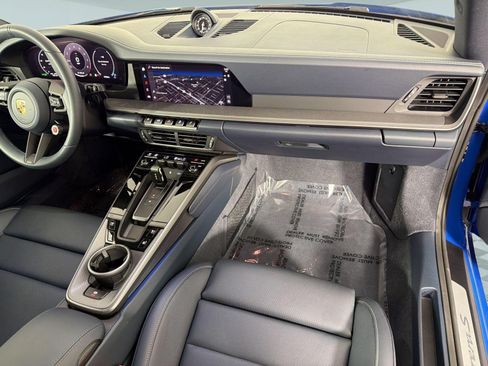 Certified 2025 Porsche 911 Carrera S RWD image 29