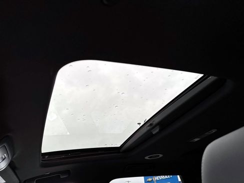 Certified 2023 Buick Enclave Essence w/ Experience Buick Package image 18