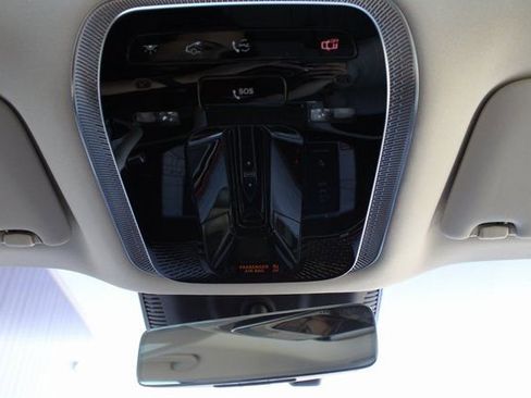 Used 2023 Mercedes-Benz EQS 580 4MATIC SUV image 19