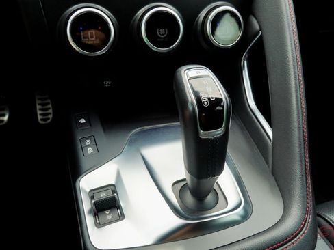 Used 2020 Jaguar E-PACE Checkered Flag image 28