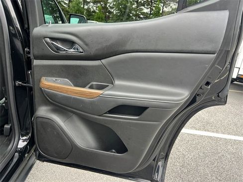 Used 2018 GMC Acadia SLE w/ Driver Alert Package I image 16