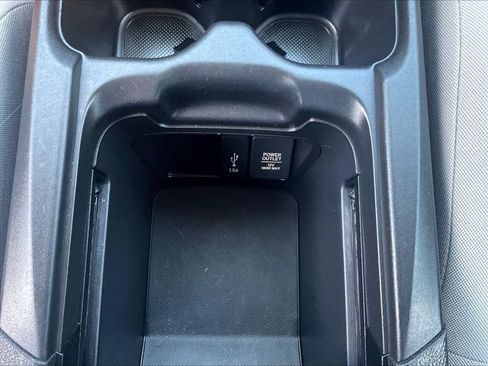 Used 2019 Honda CR-V LX image 16
