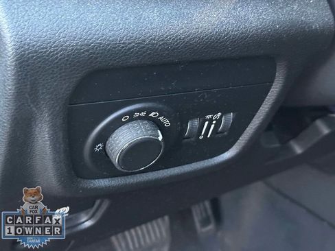 Used 2023 Jeep Grand Cherokee L Laredo w/ Luxury Tech Group I image 22