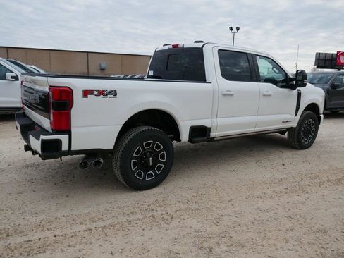 New 2026 Ford F250 Platinum image 4