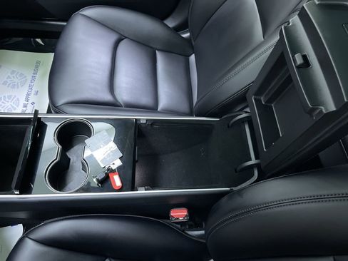 Used 2018 Tesla Model 3 Long Range image 25